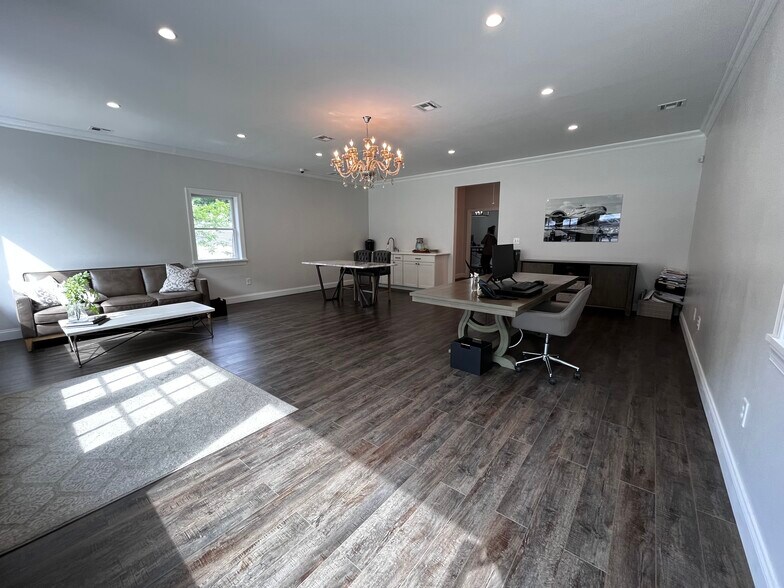 More Photos Of 593 Ramapo Valley Rd, Oakland Medical For Lease