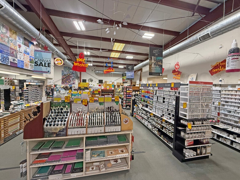 More Photos Of 103 Maxwell Ct, Santa Rosa Warehouse For Sale