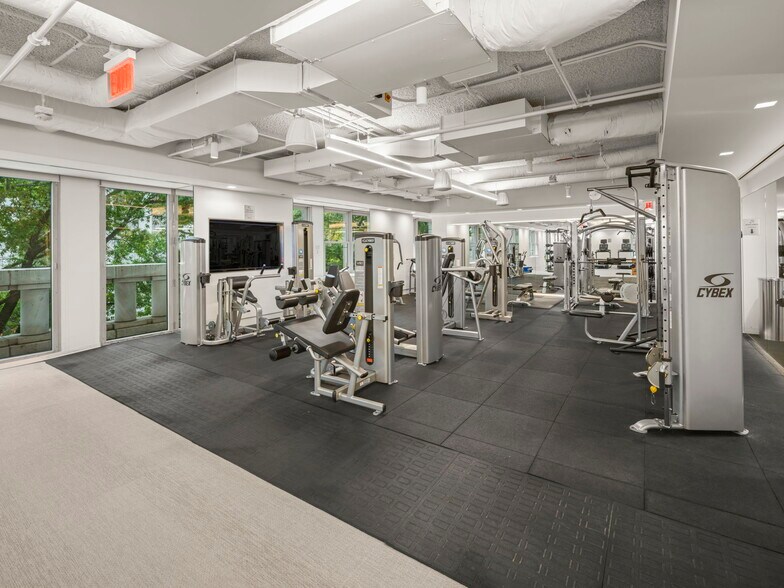 More Photos Of 655 15th St NW, Washington Coworking Space