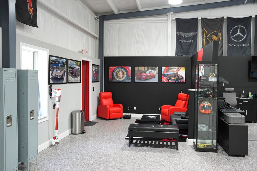 More Photos Of 2319 Guava Dr, Edgewater Warehouse For Sale