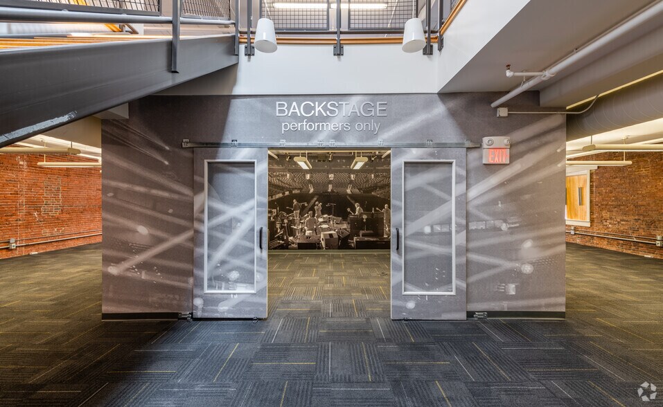 More Photos Of 141-147 Portland St, Boston Office For Lease