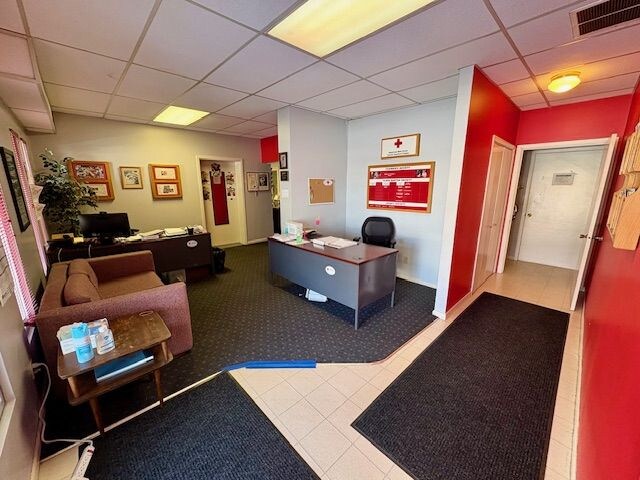 More Photos Of 325 E Washington St, Muncie Office For Sale