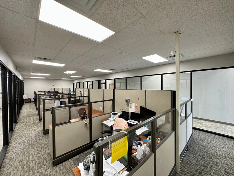 More Photos Of 801 Garmon Park Ct, Loganville Office For Lease