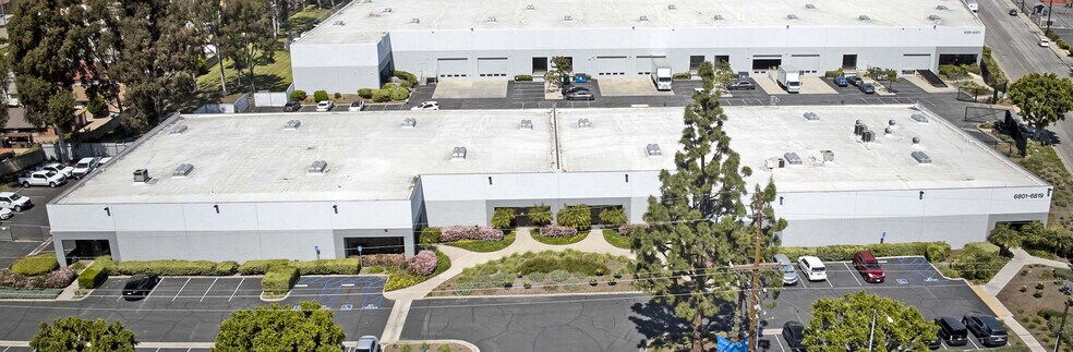 More Photos Of 6801-6819 E Gage Ave, Commerce Light Distribution For Lease