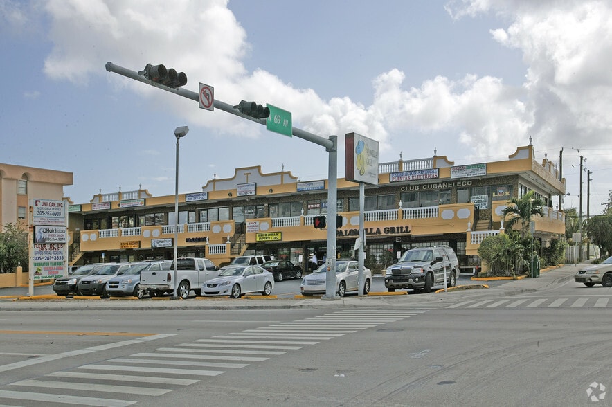 More Photos Of 6890 W Flagler St, Miami Unknown For Lease