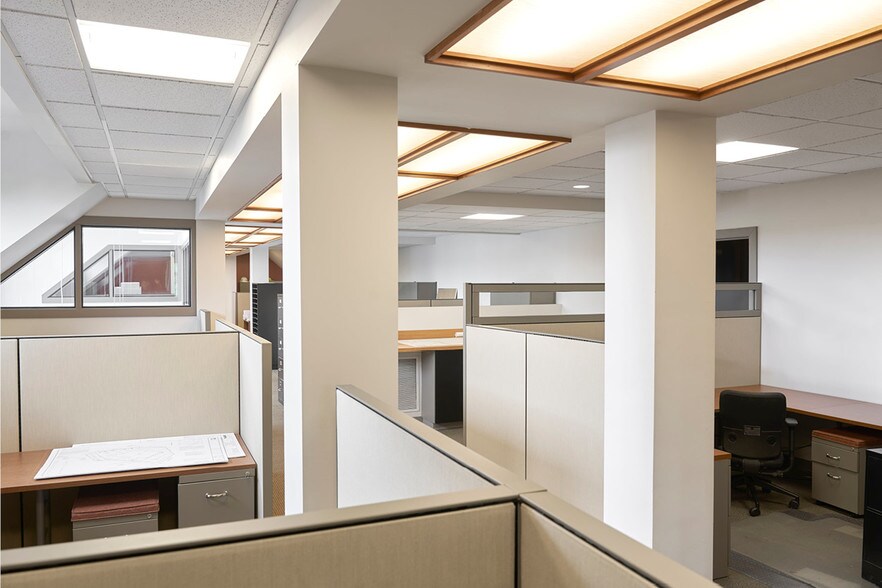 More Photos Of 1935 21st Ave S, Nashville Office Residential For Lease