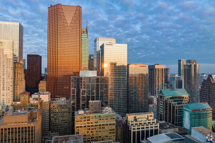 More Photos Of 22 Adelaide St W, Toronto Office For Lease