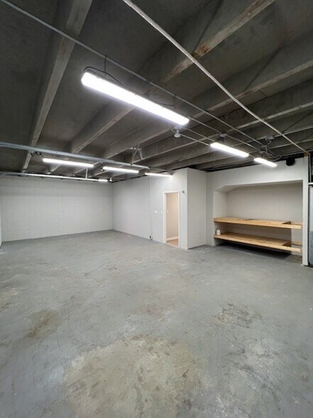 More Photos Of 474 Woodycrest Ave, Nashville Office For Lease