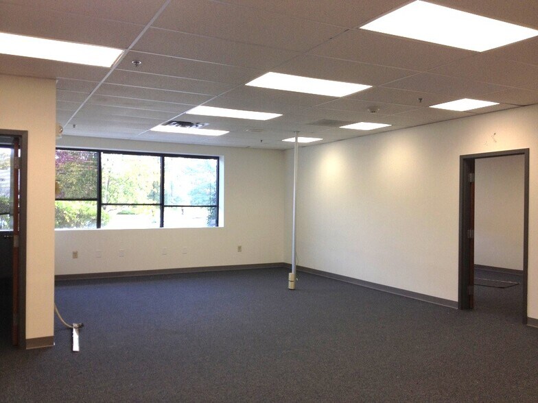 More Photos Of 100 Lake Dr, Newark Industrial For Sale