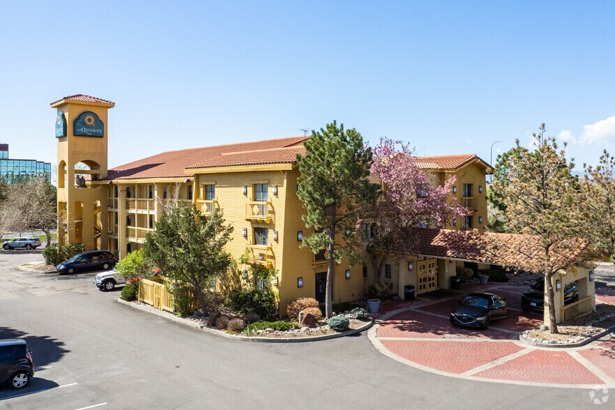 More Photos Of 8701 Turnpike Dr, Westminster Hotel For Sale