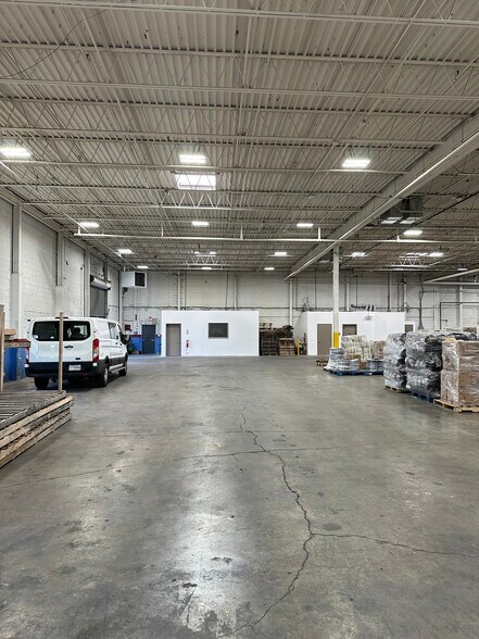 Primary Photo Of 240-260 W Nyack Rd, West Nyack Warehouse For Lease