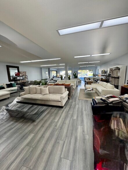 More Photos Of 3320 E Thousand Oaks Blvd, Westlake Village Restaurant For Lease