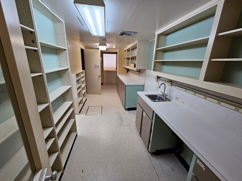 More Photos Of 101 W Hendy Ave, Sunnyvale Medical For Lease