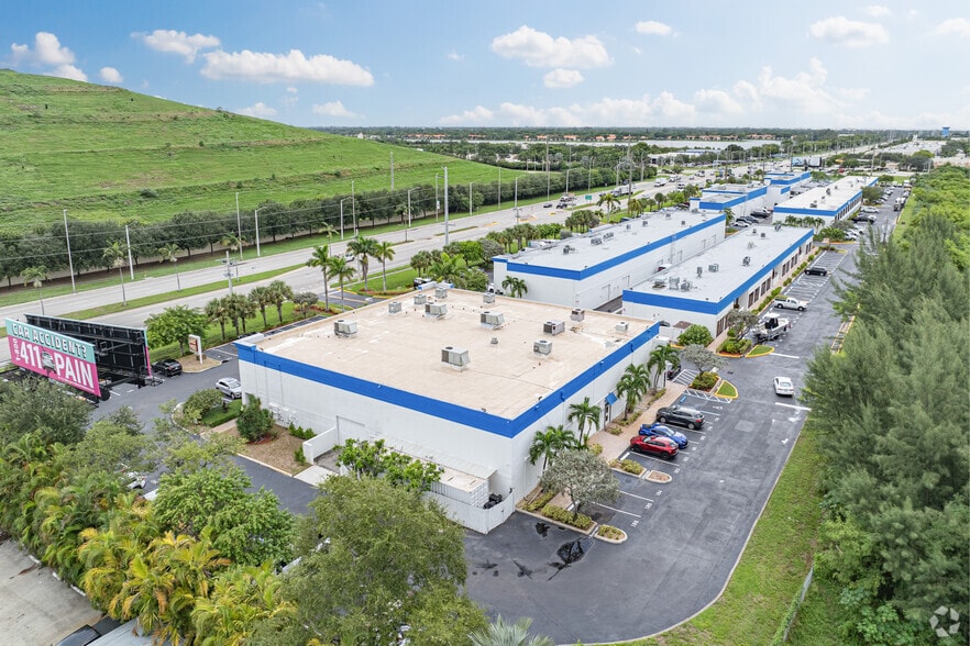 More Photos Of 4500 N Powerline Rd, Deerfield Beach Unknown For Lease