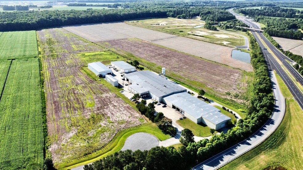 Primary Photo Of 132-136 Woodworkers Ct, Chesapeake Manufacturing For Lease