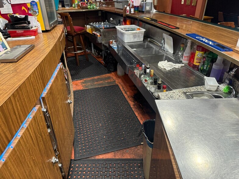 More Photos Of 4219 E Waterloo Rd, Stockton Hotel For Sale