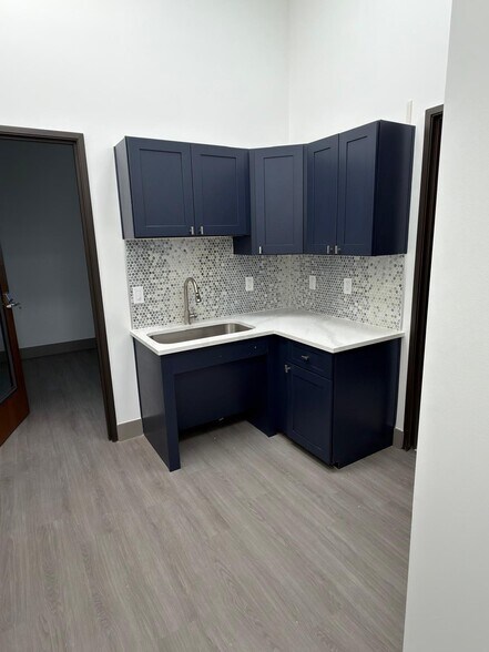 More Photos Of 15301 Ronald Reagan Blvd, Leander Coworking Space