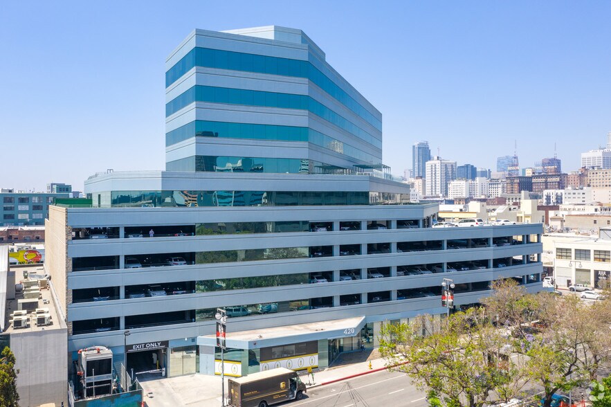 More Photos Of 420 E 3rd St, Los Angeles Medical For Lease