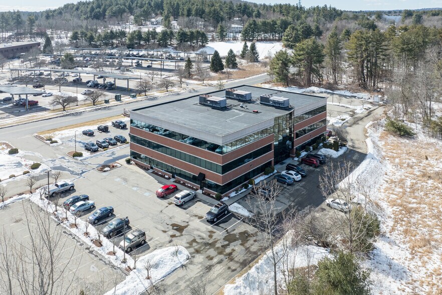 More Photos Of 44 Bearfoot Rd, Northborough Office For Lease