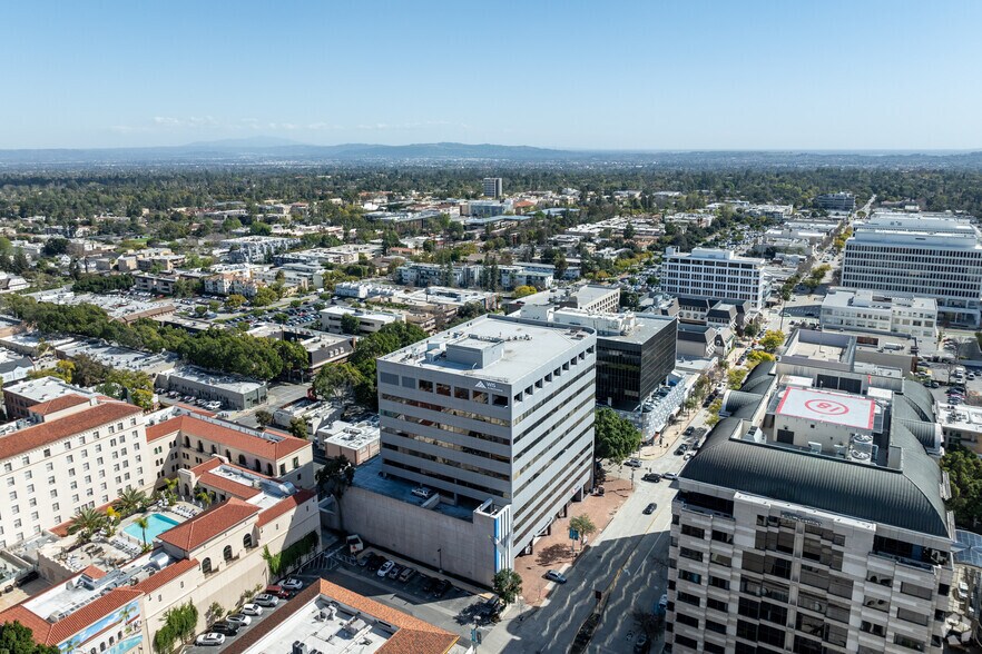 More Photos Of 70 S Lake Ave, Pasadena Office For Lease