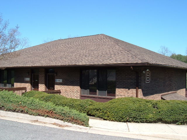 Primary Photo Of 2250 Murrell Rd, Lynchburg Office For Sale