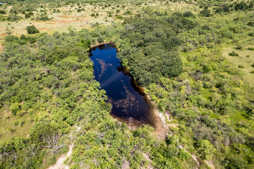 More Photos Of 908 County Road 138, Bangs Land For Sale