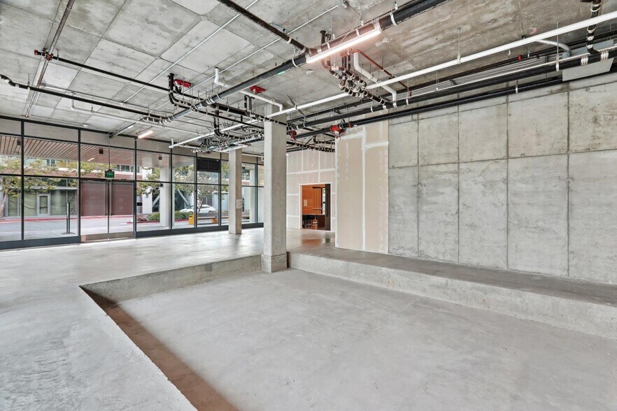 More Photos Of 40 Harrison St, Oakland Apartments For Lease