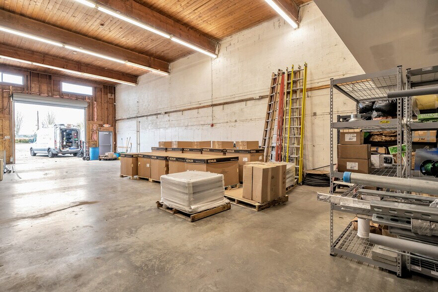 More Photos Of 13003 Tukwila International Blvd, Tukwila Warehouse For Sale