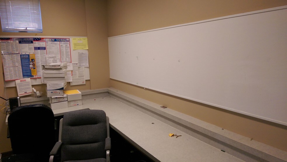 More Photos Of 1645 Hertel Ave, Buffalo Office For Lease