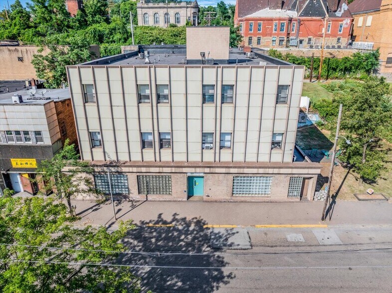 More Photos Of 723 Braddock Ave, Braddock Office For Sale