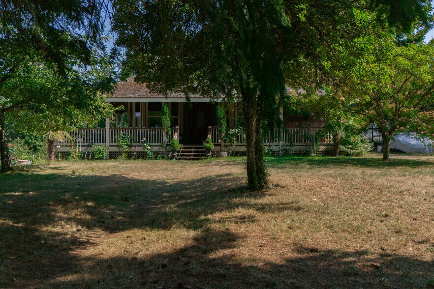 More Photos Of 2300 E Wellington Rd, Nanaimo Land For Sale