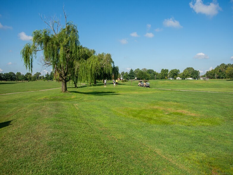 More Photos Of 3500 Kingshighway, East Saint Louis Golf Course Driving Range For Sale