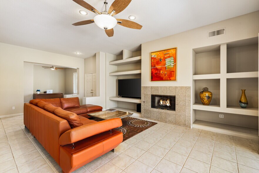 More Photos Of 285 Kavenish Dr, Rancho Mirage Apartments For Sale