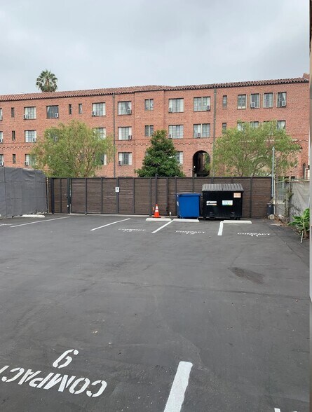 More Photos Of 5176 Santa Monica Blvd, Los Angeles Loft Creative Space For Lease