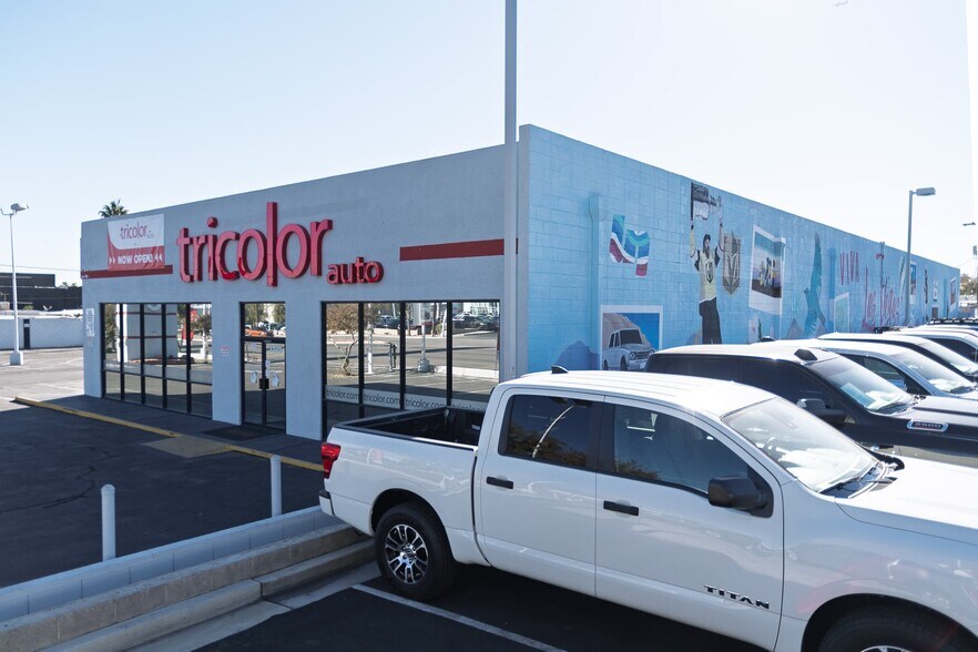More Photos Of 3105 E Sahara Ave, Las Vegas Auto Repair For Lease