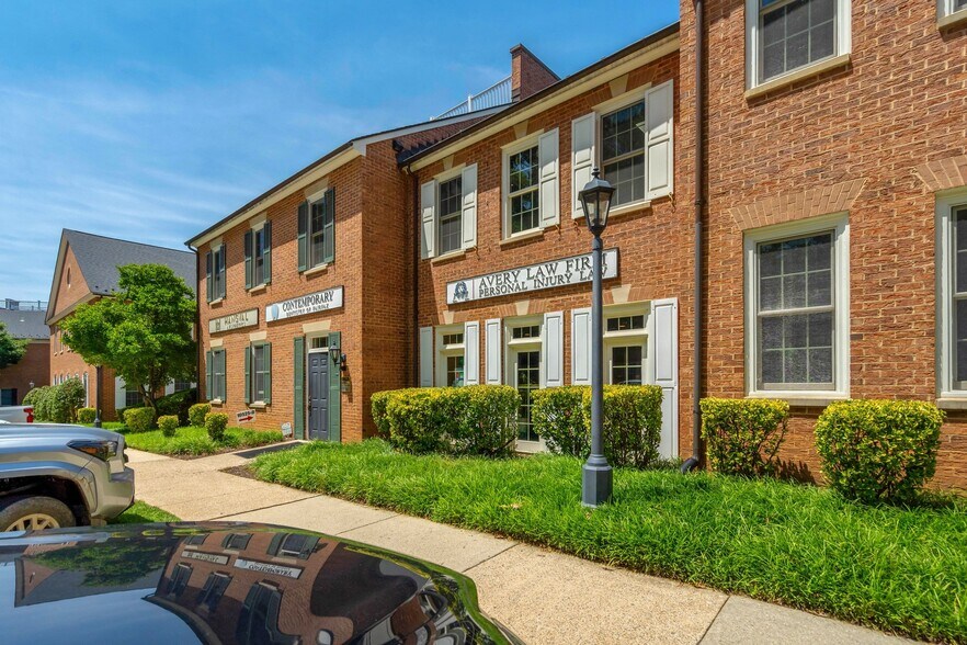 More Photos Of 10525 Braddock Rd, Fairfax Medical For Sale