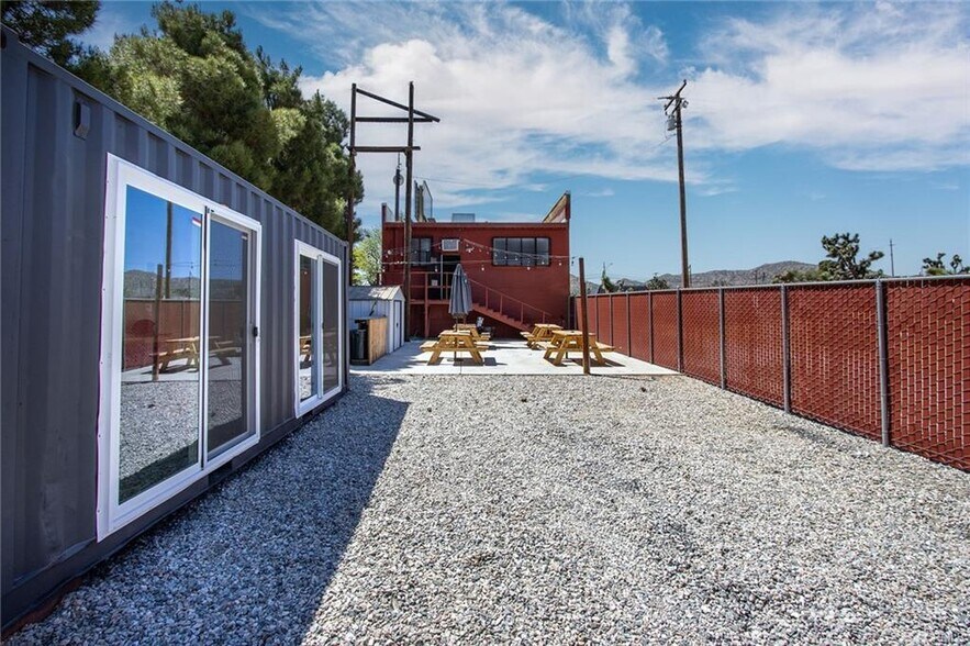 More Photos Of 55386 Twentynine Palms Hwy, Yucca Valley General Retail For Sale