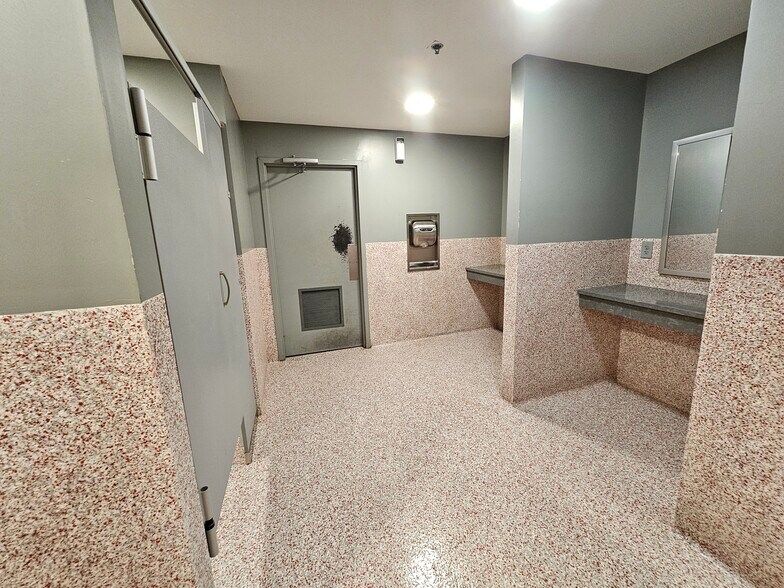 More Photos Of 6A Parkside Ave, Reading Medical For Lease