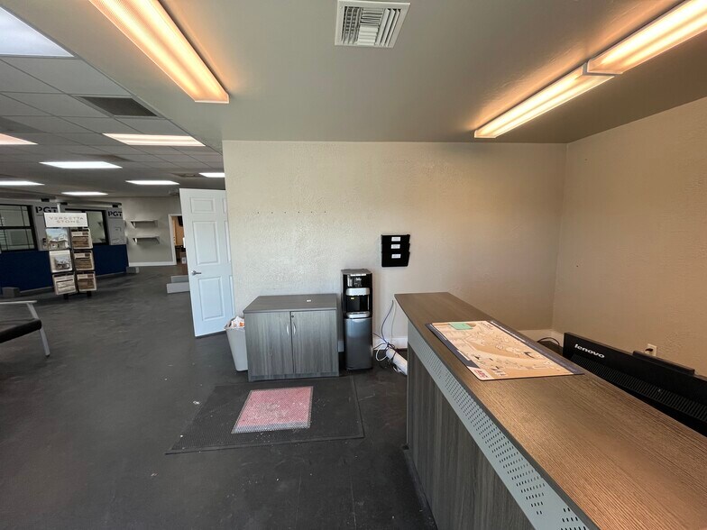 More Photos Of 250 Carmalita St, Punta Gorda Warehouse For Lease