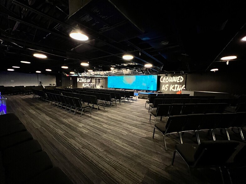 More Photos Of 4755-4767 William Penn Hwy, Monroeville Freestanding For Lease