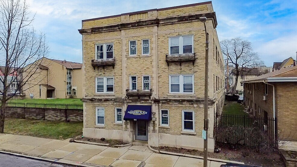 More Photos Of , Milwaukee Multifamily For Sale