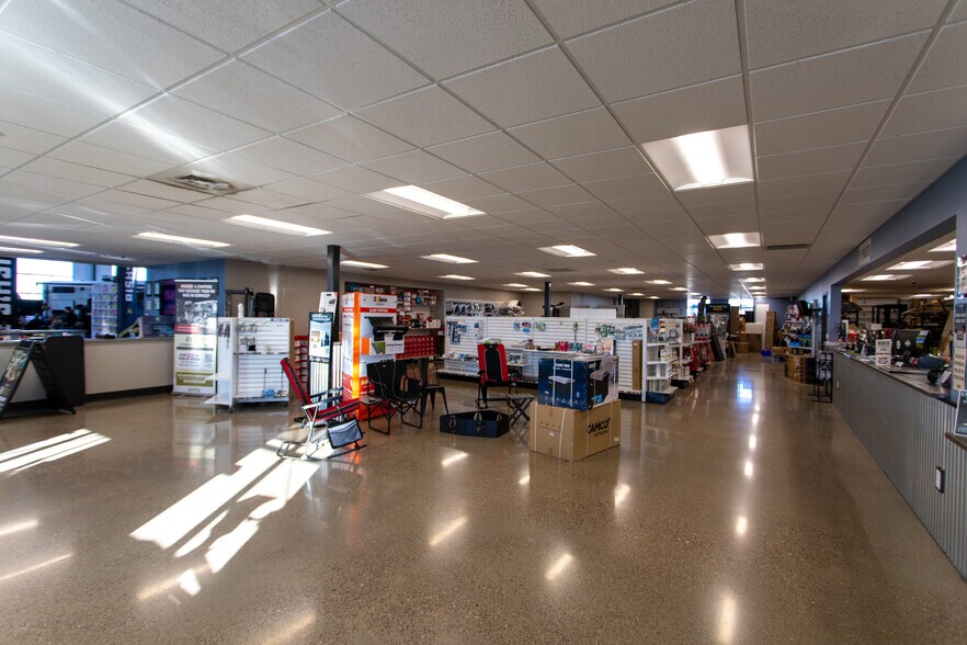 More Photos Of 3928 Tri Hill Frontage Rd, Great Falls Auto Dealership For Sale