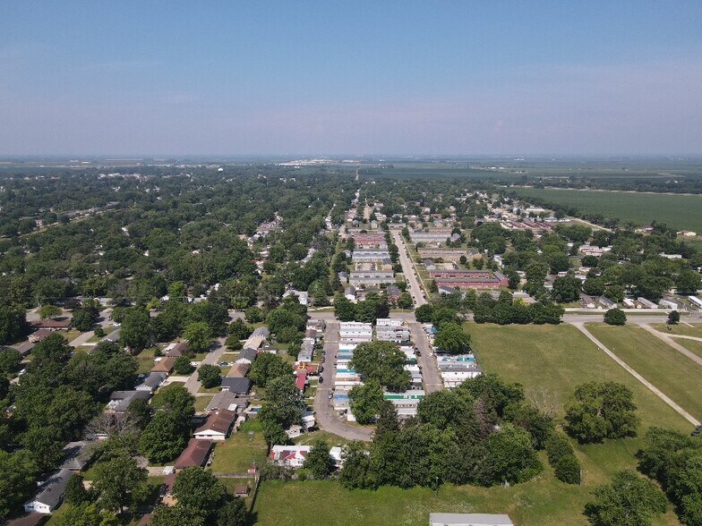 More Photos Of 1 Mahoning Ave, Rantoul Multifamily For Sale