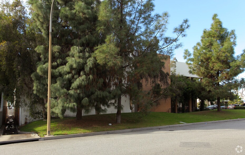 More Photos Of 16001 Manning Way, Cerritos Industrial For Sale