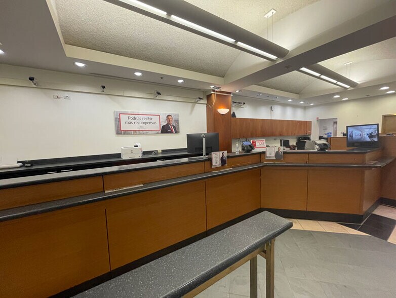 More Photos Of 445 Powell St, San Francisco Bank For Sale