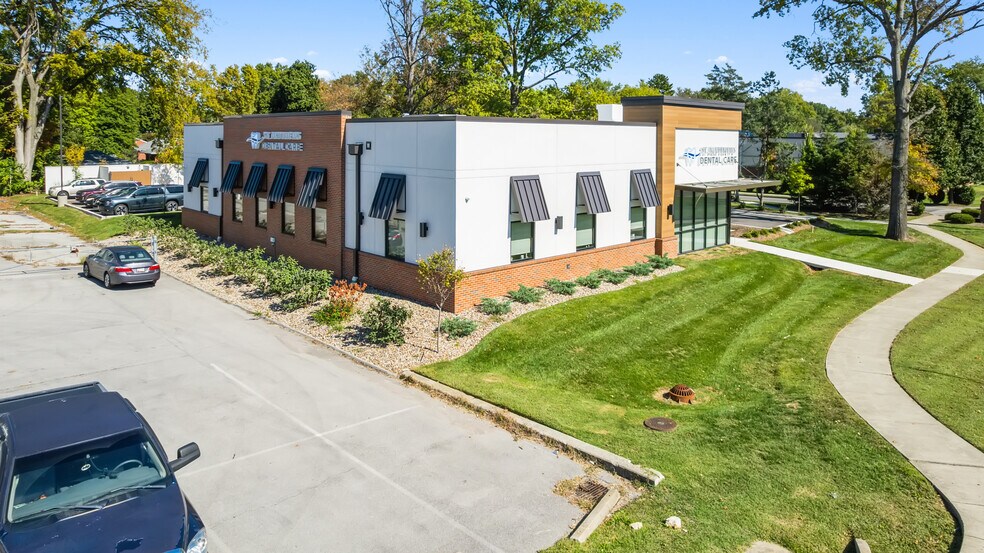 More Photos Of 100 Marshall Dr, Louisville Freestanding For Sale