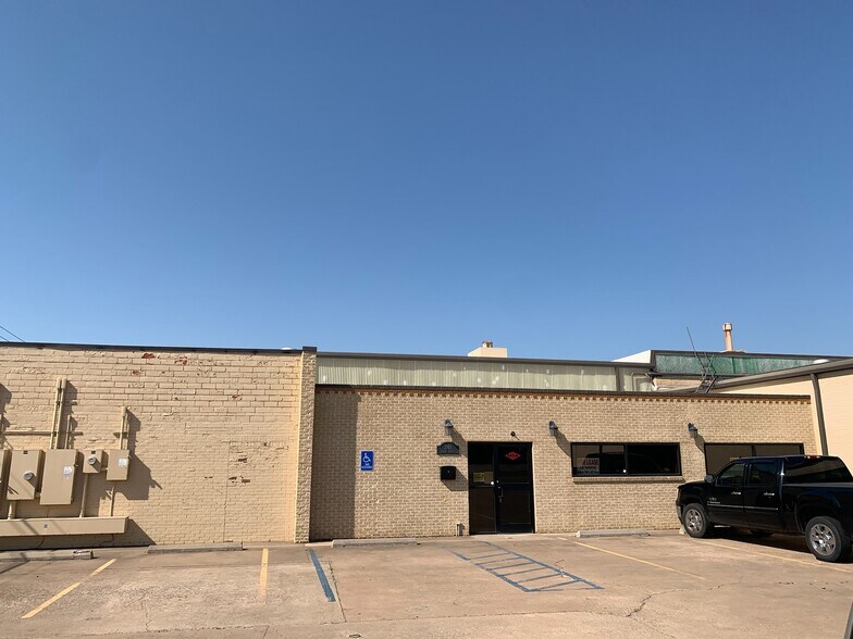Primary Photo Of 2101 Grant St, Wichita Falls Warehouse For Lease