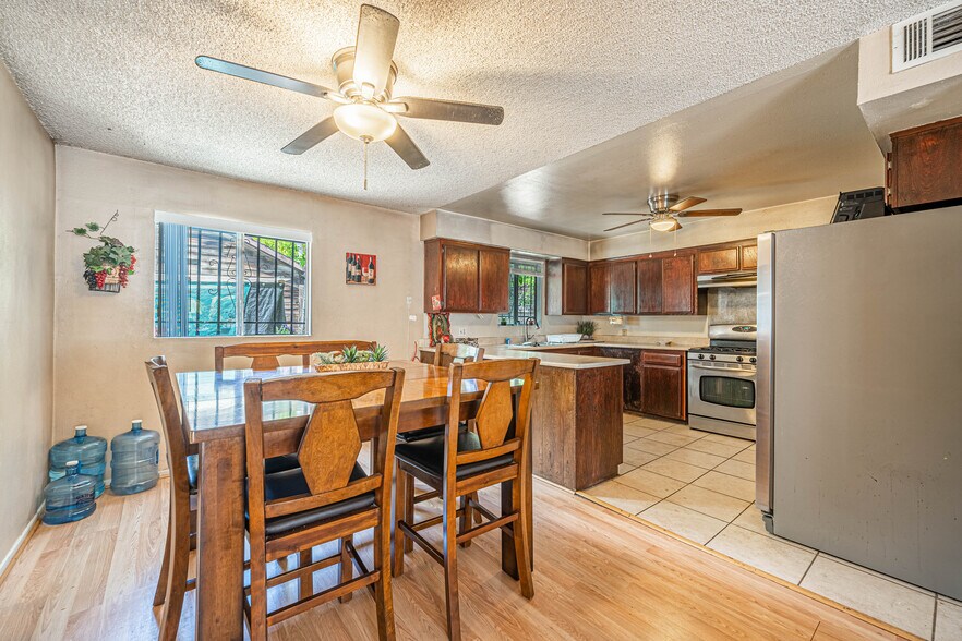 More Photos Of 1745 S Harvard Blvd, Los Angeles Apartments For Sale