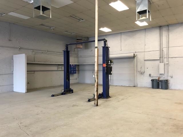 More Photos Of 4734 E Speedway Blvd, Tucson Auto Repair For Sale