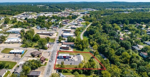 More Photos Of 375 E High St, Potosi Fast Food For Lease
